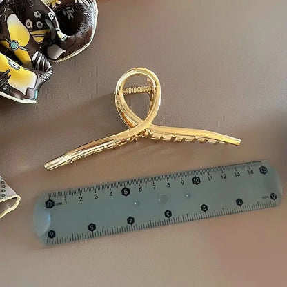 13.5CM Extra Large Coat Hanger Design Hair Claw – Stylish Metal Hair Clip